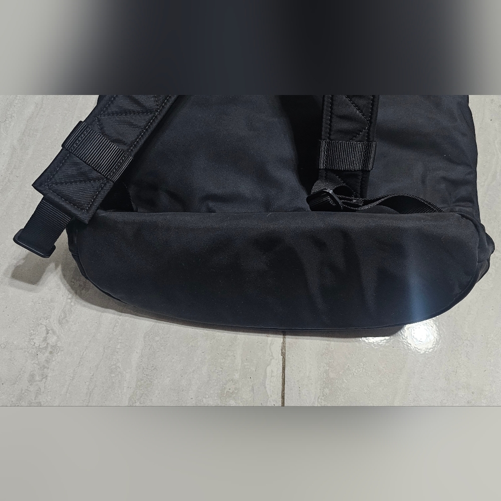 Lululemon Black Rucksack Backpack - Picture 8 of 11